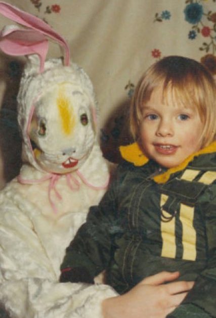 Happy Easter, sinners. Enjoy this thread of creepy Easter bunny photos. I recommend scrolling all the way to the bottom.