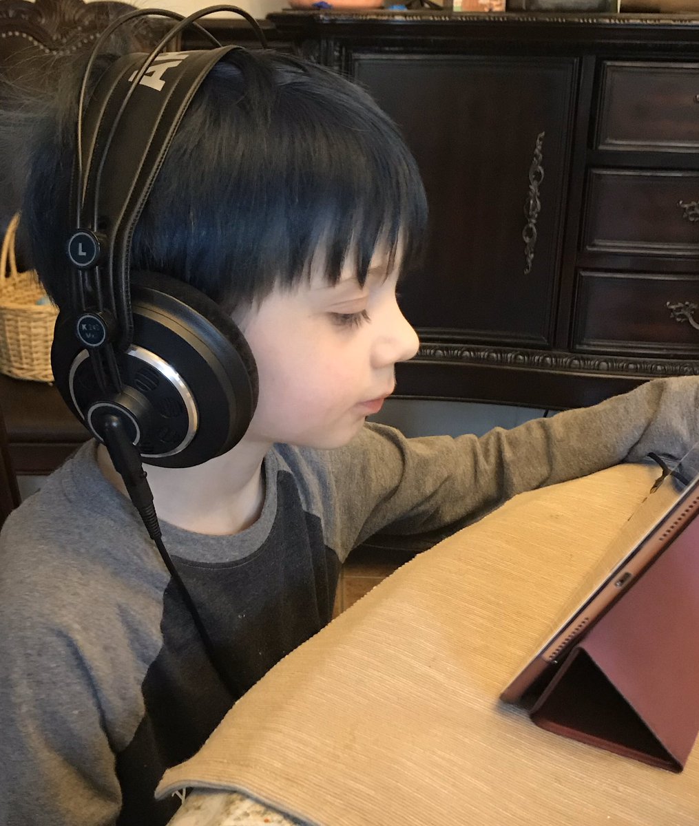 ElisaInTime's tweet photo. Grey decided he wanted to dye his hair. Also this is the outfit he chose for collecting Easter eggs today. 🖤💙 https://t.co/GrGGw8WRY9