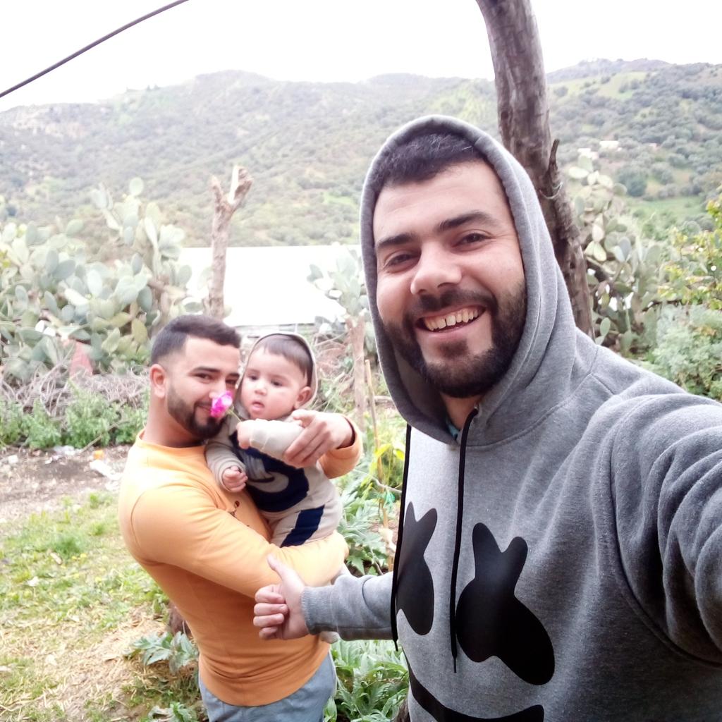 bhfawaha's tweet photo. #NouvellePhotoDeProfil https://t.co/K8zUPYsSvd
