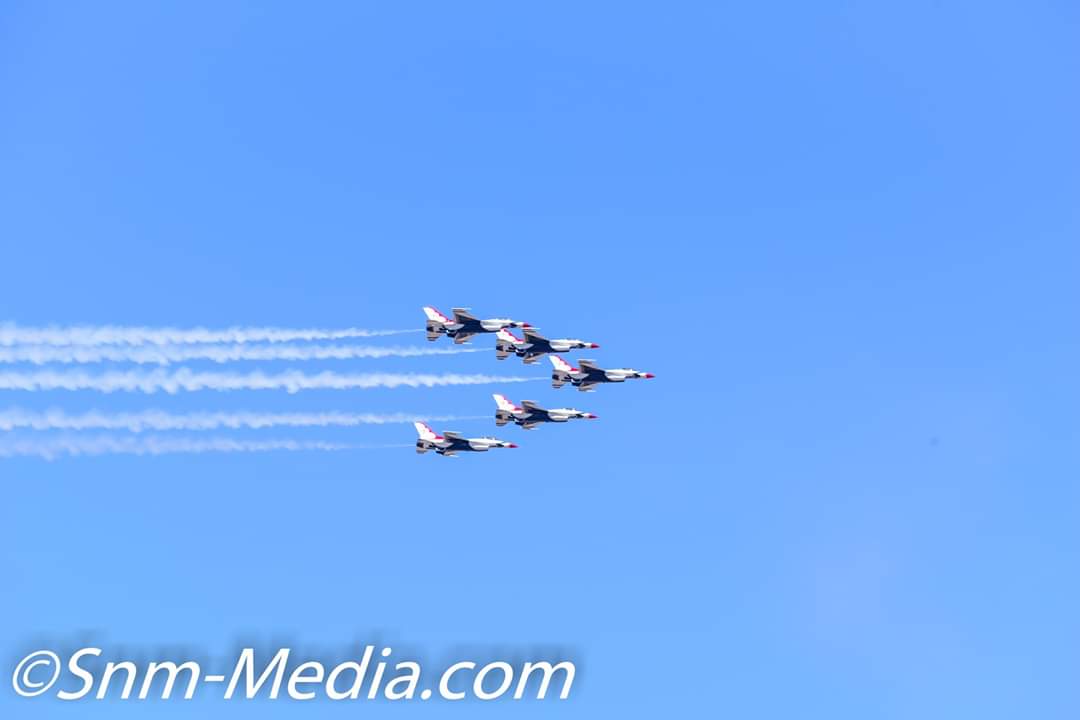 EricMinks's tweet photo. A huge shoutout to the @AFThunderbirds for Honoring our Medical workers!! https://t.co/ReEVvjjmvF
