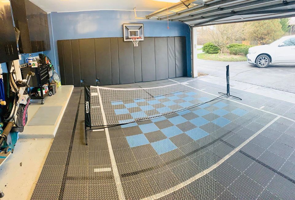 AdvantageCourt's tweet photo. Standard two car garage turned into basketball, pickle-ball, dodgeball, hockey, soccer, checkers, chess. You can still drive and park inside. Call (847) 274 - 8998 | https://t.co/LlUW2WVs5P | info@HCAsports.com | #phonesdown #familygoals #multicourt #gamecourt #activekids https://t.co/MZ5xgg19Tz