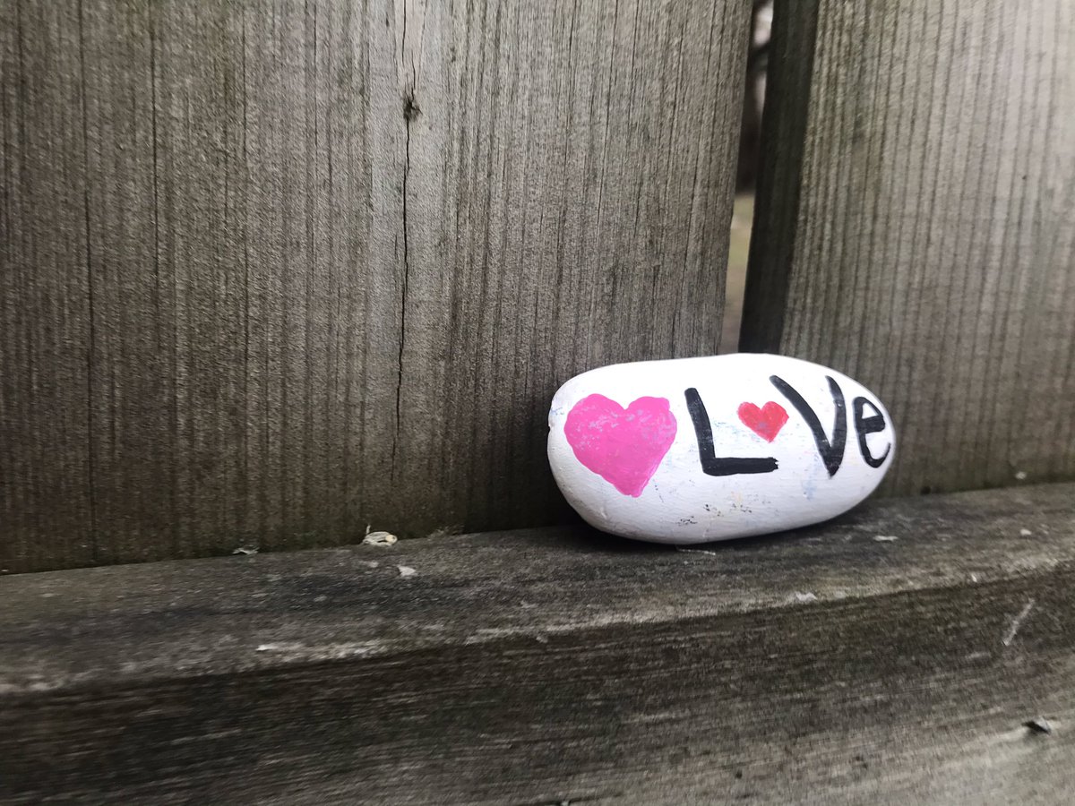 Samantha O'Neill tweet media