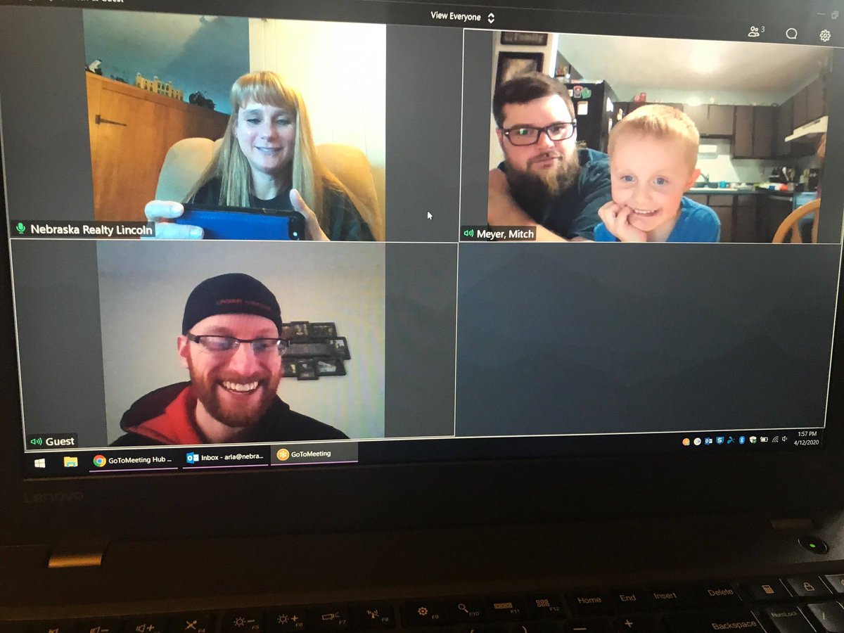 N00bster86's tweet photo. Can't be together on Easter but we find our ways 😊❤️ Thanks @GoToMeeting #Easter2020Edition #ThanksCoronavirus https://t.co/oMR47yY8q2