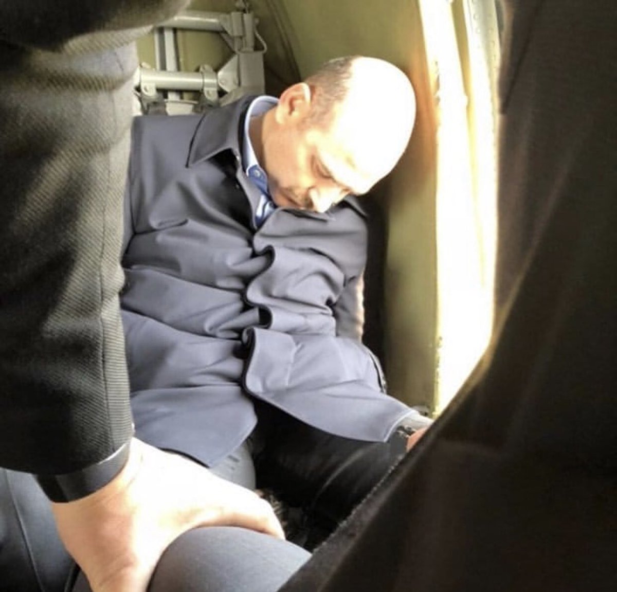 Bazen bir fotoğraf sayfalarca yazıdan çok daha fazla şey anlatır. Sensiz olmaz Sn Bakanım <a href="/suleymansoylu/">Süleyman Soylu</a> 🇹🇷
<a href="/RTErdogan/">Recep Tayyip Erdoğan</a>
#SüleymanSoylu
#CumhurbaskanıErdoğan 
#istifanikabuletmiyoruzSOYLU
#DevletYönetmek
#SensizOlmazSoylu
#COVID19InTurkeysPrisons
#süleymansoyluistifa
#Damat