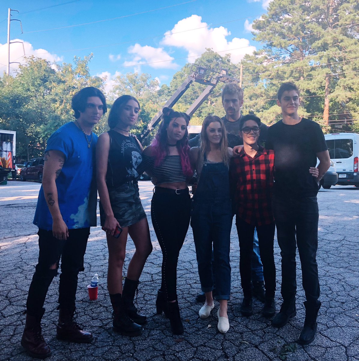 AfterBrasil_'s tweet photo. O dia em que eu chorei no set de After e até hoje não consigo acreditar que aconteceu. Vocês foram pacientes, e estiverem comigo por todo esse tempo. Obrigado! 💜 #AfterTurnsOne https://t.co/cdJPaBFTsa