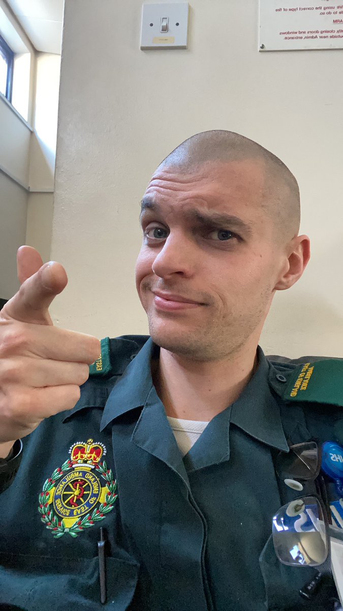 ZenParamedic's tweet photo. @EHAAT_ Damn fine haircuts there, if I do say so. https://t.co/jnttBMn6DP