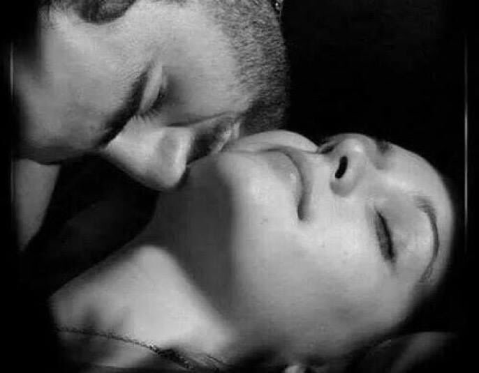 Lavdupli1's tweet image. ... Prava osećanja...
....Prava ljubav...
..... Prava strast...
......Ne mogu se uključiti i isključiti...