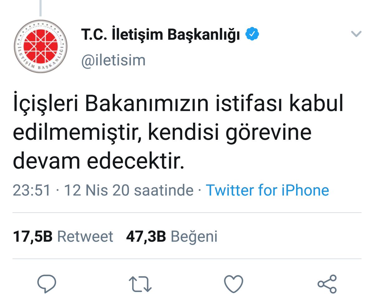 Süleyman Soylu’nun istifasının kabul edilmemesini havaya silah sıkarak kutlamak isteyen bir grup vatandaş, Süleyman Soylu’nun emri ile göz altına alındı. <a href="/suleymansoylu/">Süleyman Soylu</a> 😃