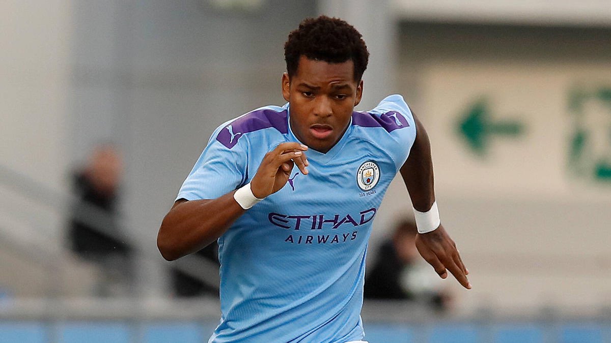 JAYDEN BRAAF: Man CityLucky enough to have done work with him. I think he wouldve made his City debut this season. Has that aura/ability of someone who can win a game on his own at any point. Prefers receiving deep, driving forward, cutting in and striking it in  #mcfc
