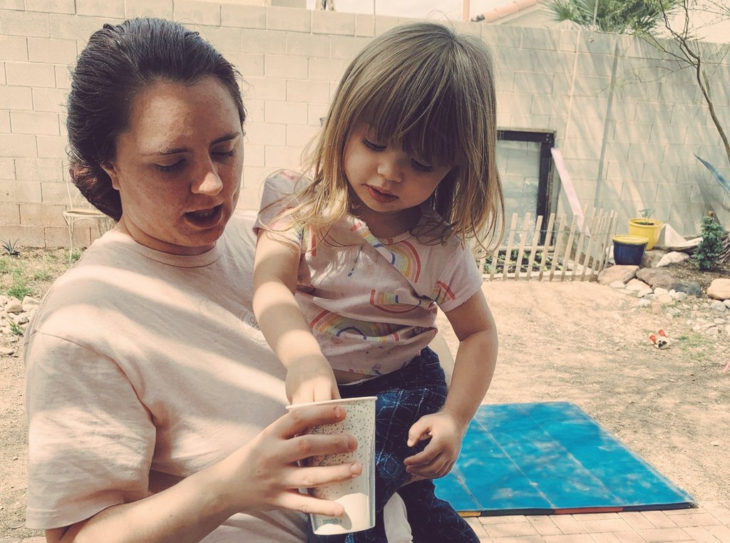 shelbystone24's tweet photo. Happy Easter 💞💞🐰🐇 Still have to give her the Easter basket but she had a grand old time with finding eggs &amp; coloring them 🥚 #Easter2020 #familytime #EasterQuarantine https://t.co/T0flBNQEeo