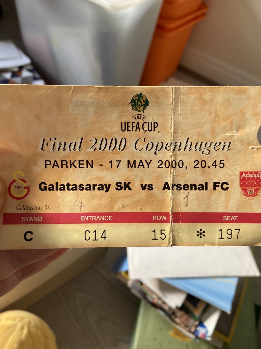 #uefafinalgalatasayarsenal varmı isteyen?💛❤️Cimbom