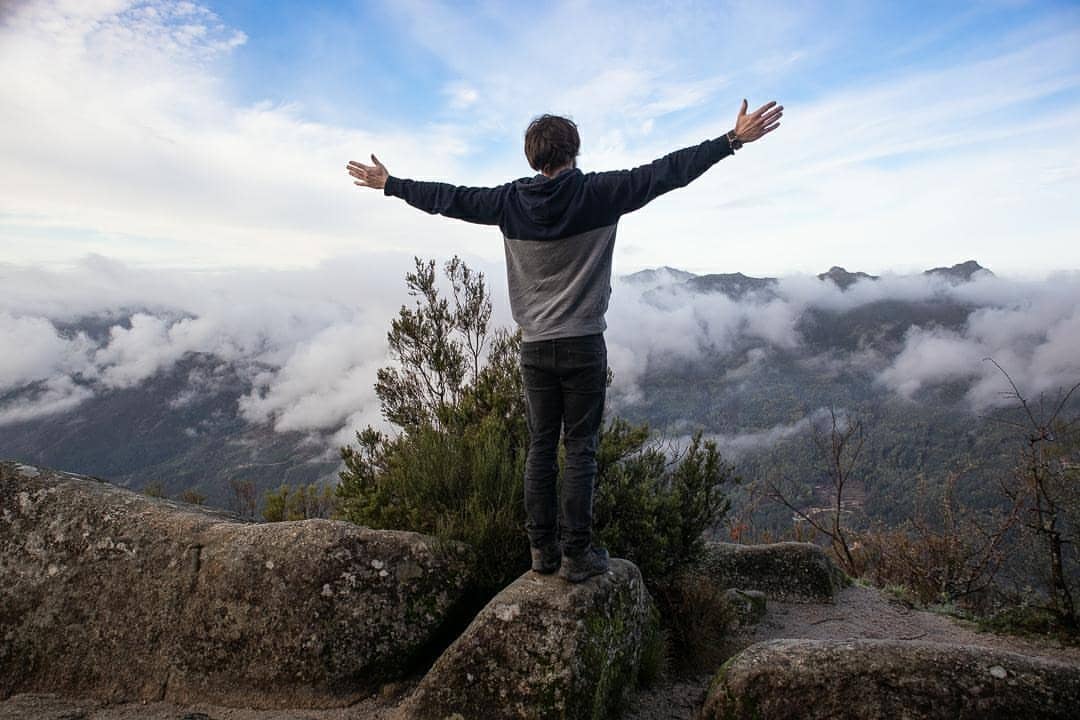 4lowpodcast's tweet photo. In Ep.5 we have @jkoverland talk to me about full time off grid living. 

#offgrid #adventure #4lowpodcast https://t.co/0mTHOBB6Qi
