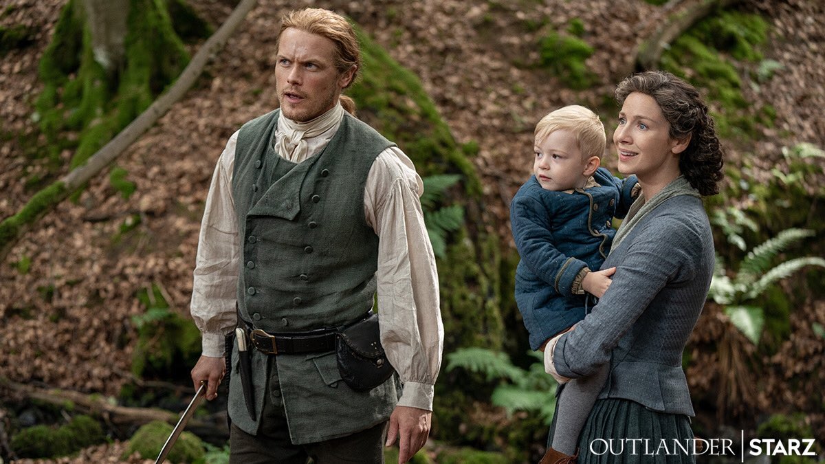 Outlander Writers tweet media