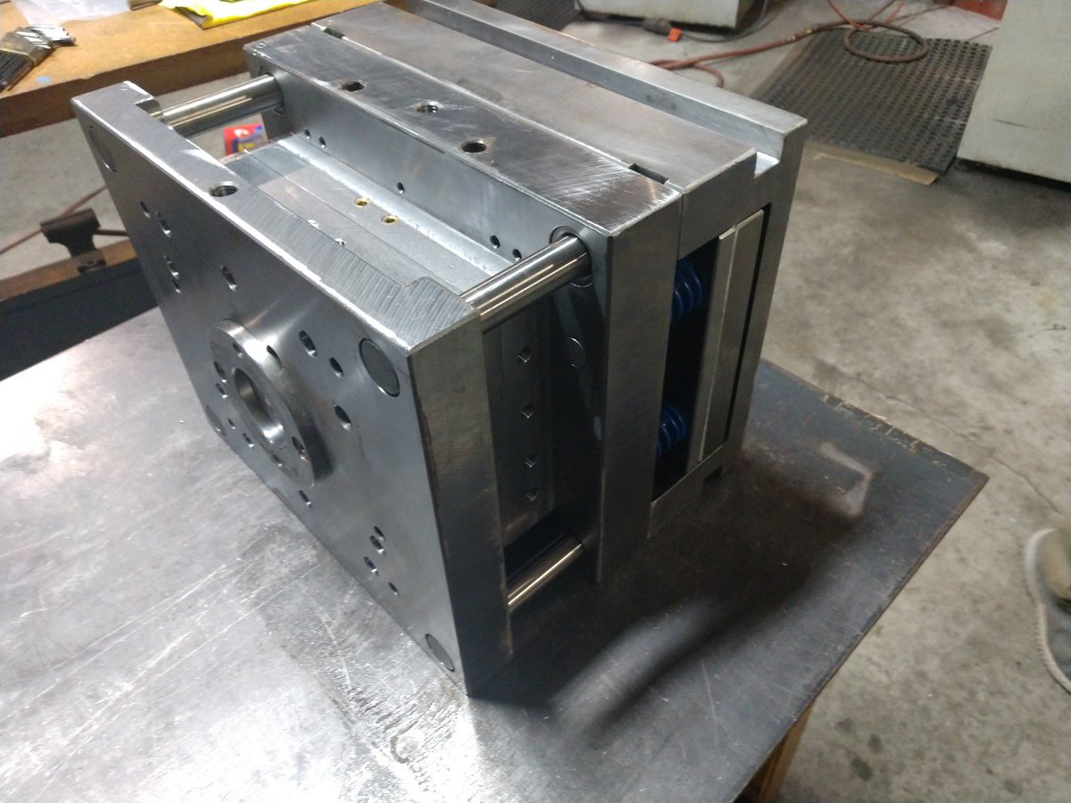 The injection mold operation is a whole different story. Chris and Jeremy worked around the clock to design & make a super precise mold suitable for making a medical grade polypropylene part every 30 seconds. These guys are injection molding craftsmen. http://www.robsonco.com/ 