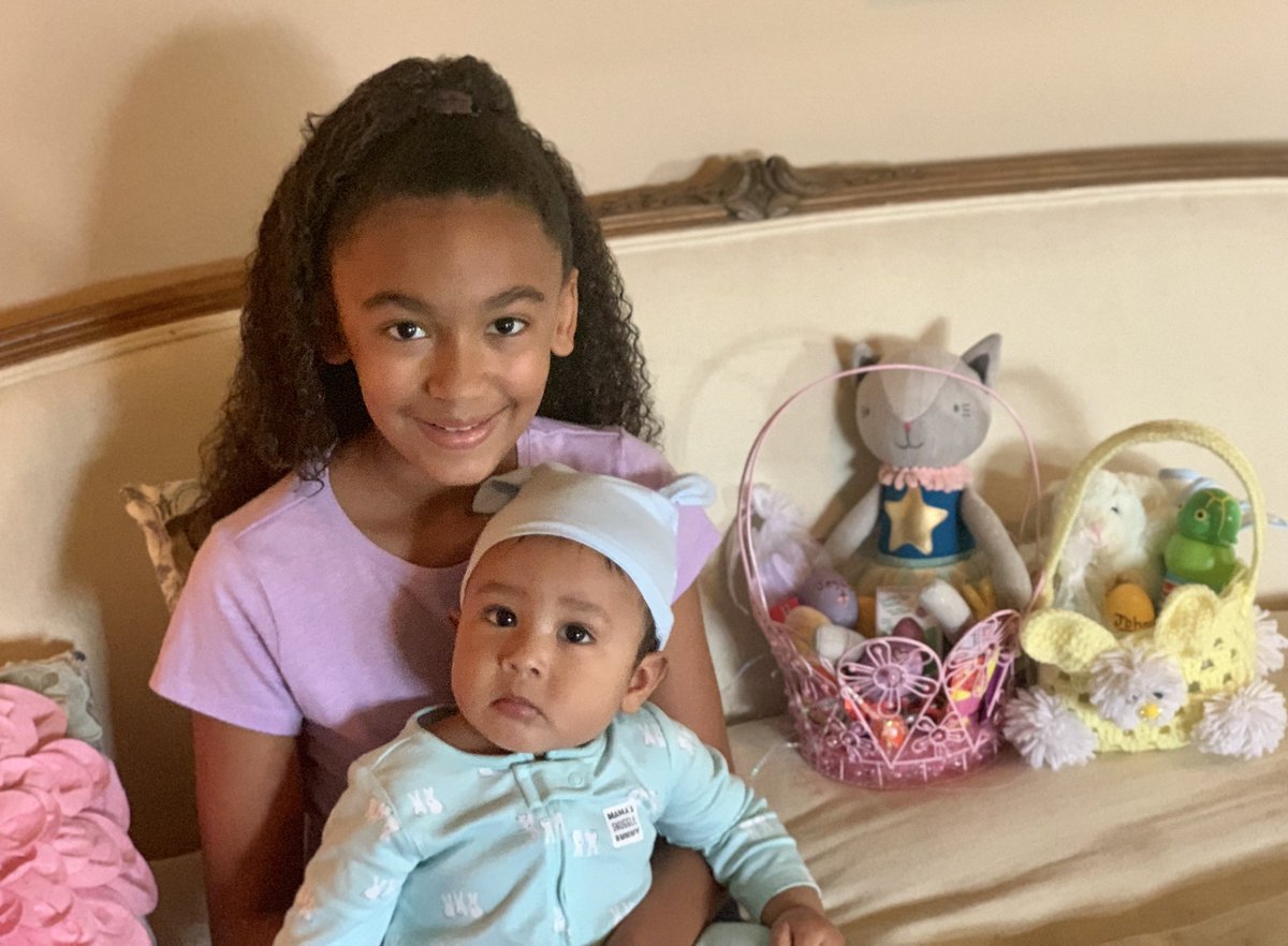 Olivia_Ann_Lott's tweet photo. Happy Easter βοΈπ°π£ππΌ #oliviaannlott #johnnylott #Easter2020 #QuarantineEaster https://t.co/RWTQELhcst