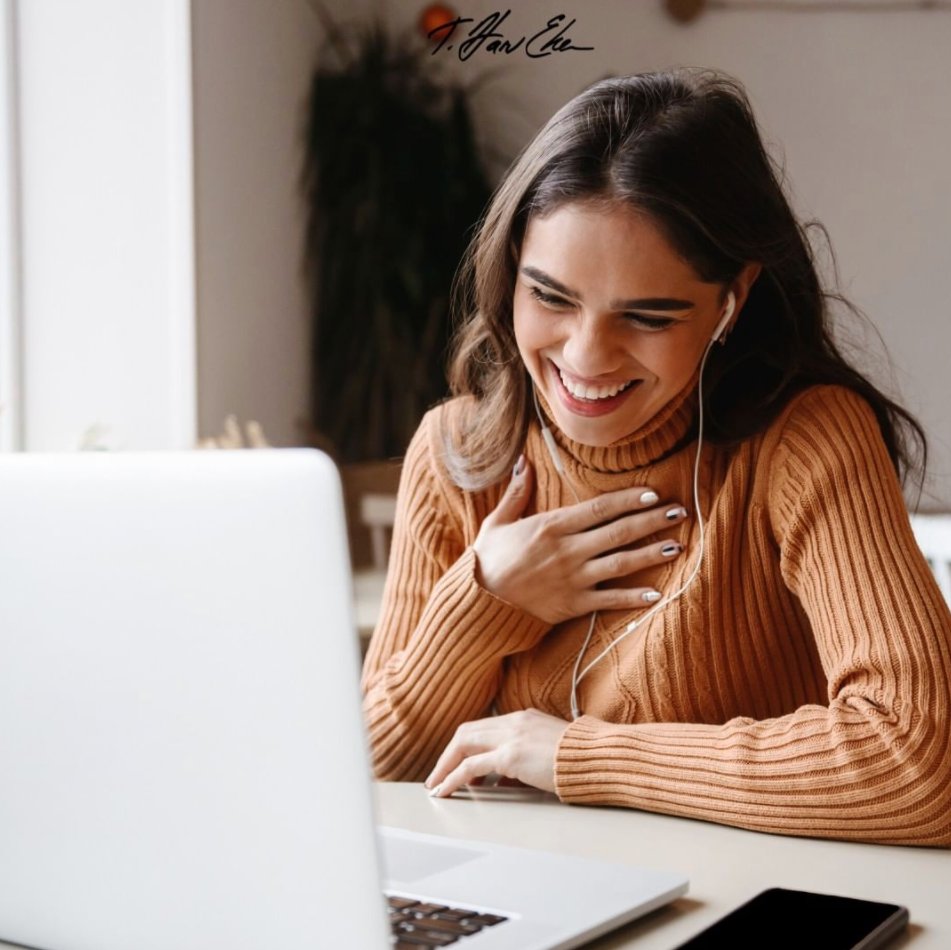 T_Harv_Eker's tweet photo. Social distancing doesn’t have to equal social disconnection. How are you staying connected to work, family, and friends during this time? https://t.co/d16atiUEFY