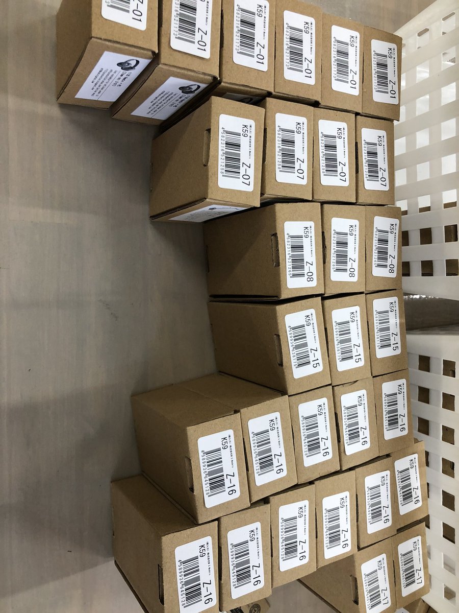 msmodelswebshop's tweet photo. 本日の入荷第2弾

香港よりk59が入荷しましたよー( ◠‿◠ )

レジン抜きは素晴らしいです。なんとも繊細な部分まで見事にできてします。ため息が出るほど素晴らしい💕是非、小さな箱の中📦を見てください✨

#msmodels
#k59 https://t.co/3zuREQaN8h