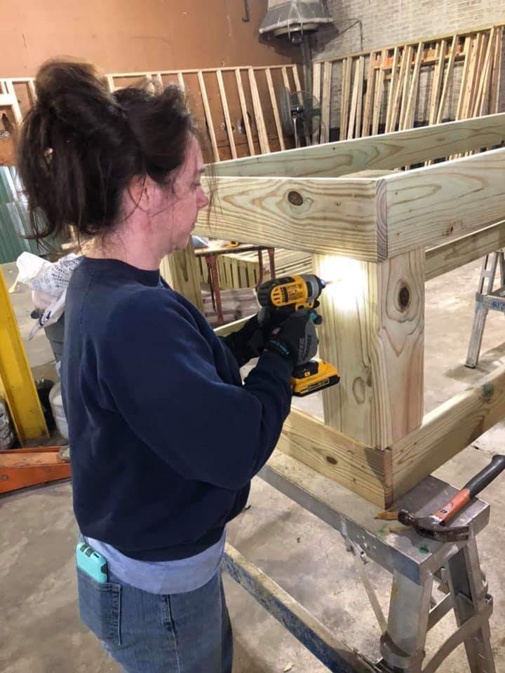 TinyHousesGSO's tweet photo. Building and delivering garden boxes! Please order your garden boxes and support our nonprofit mission. Thank you. #tinyhouse #THCD (Currently only local Piedmont Triad area delivery, ) https://t.co/t776CcoF7s