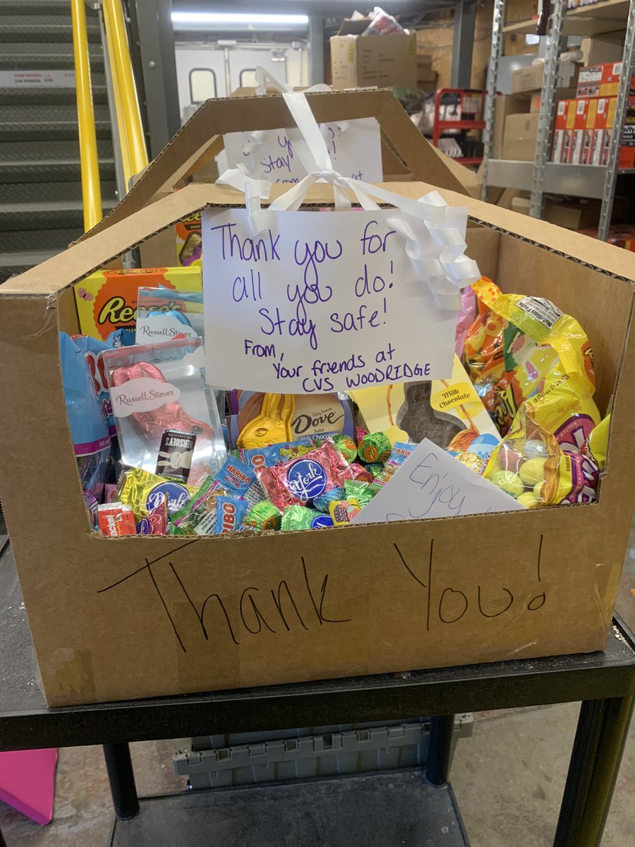 JenniferZielen's tweet photo. So happy CVS 6070 could spread a little cheer to our friends at Woodridge and Hasbrouck Heights PD and FD in these challenging times! #SpreadCheer #AllInThisTogether #ThankYou #EverydayHeroes #LoveWhatYouDo https://t.co/YDLYgpNsLb