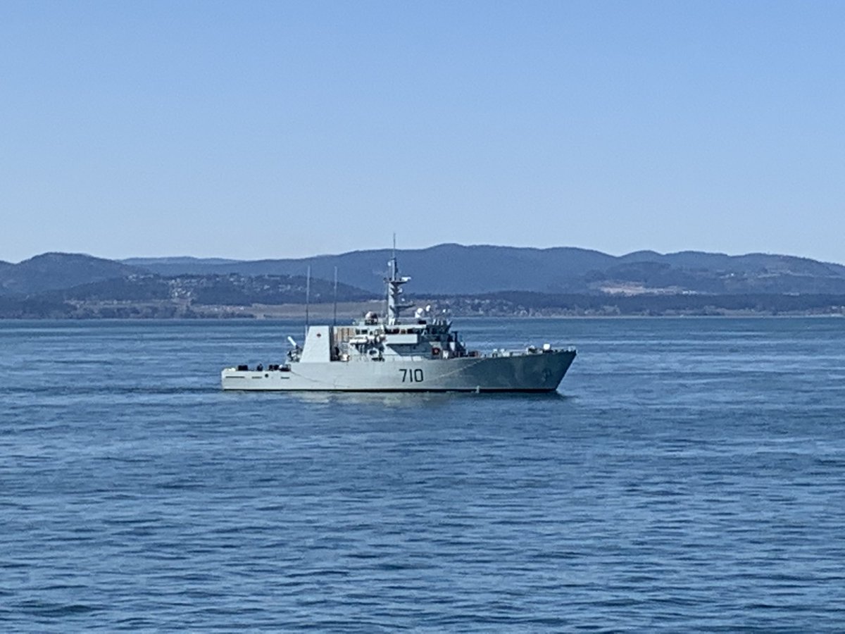 AngusTopshee's tweet photo. Pretty excited to be joining @HMCSBrandon for a couple of days. Will be good to see the Task Group from a different perspective
#BoatTransfer
#TGEX
#StillinCharge https://t.co/3HU4kRXMSf
