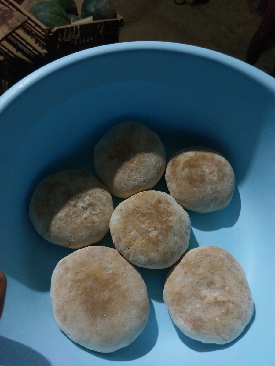 vadana59's tweet image. Foooooood #localstyle