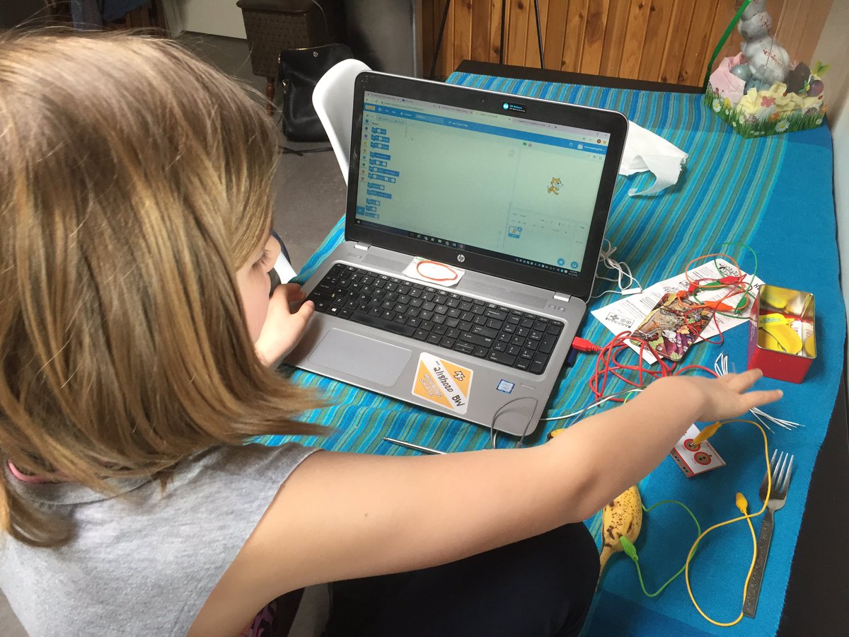 MrALongstaff's tweet image. Have to make the best of these bitter cold windy days and need to stay inside. #CodingAtHome #makeymakey