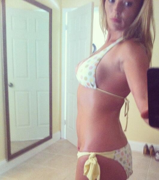 #HappyEaster  #StayHome https://t.co/wRgDDn6kyy<a href="/tag/happyeaster"class="tags">#HappyEaster</a><a href="/tag/stayhome"class="tags">#StayHome</a>