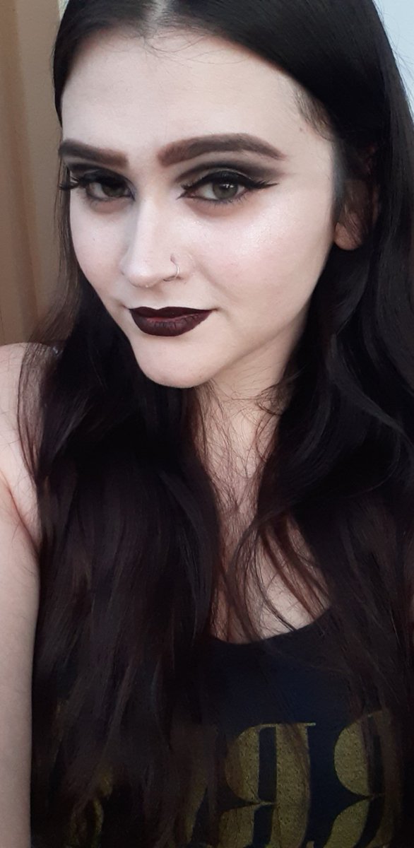 DomGoddessMer's tweet photo. 😈Rt DEBT GAME😈😈
6/6/6 FOR 24 HOURS 
10 COMMENRS DOMS 
5 SUBS 
HE KEEPS COMINF BACK FOR MORE LETS DRAIN HIM DRYYYY #Findom #spitfetish #Rtgame #findomgoddess #Rinse @tonybobo3 @SubmitLoser @monkeynonow @FINDOMPROMOTE @MEvans21665 @kevluvass @rt_feet @rtfemdom1 @RTPiggy10 https://t.co/obQ6lHGkTZ