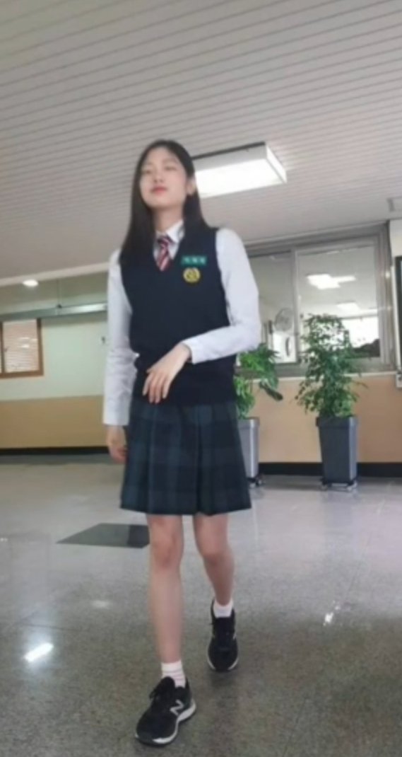 플루리❄ on Twitter: 플루리❄ On Twitter: