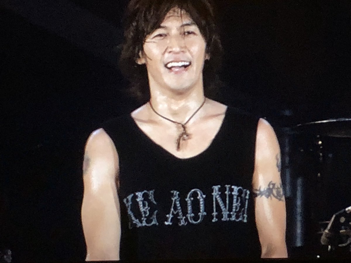 稲葉浩志のあざとい画像 Togetter