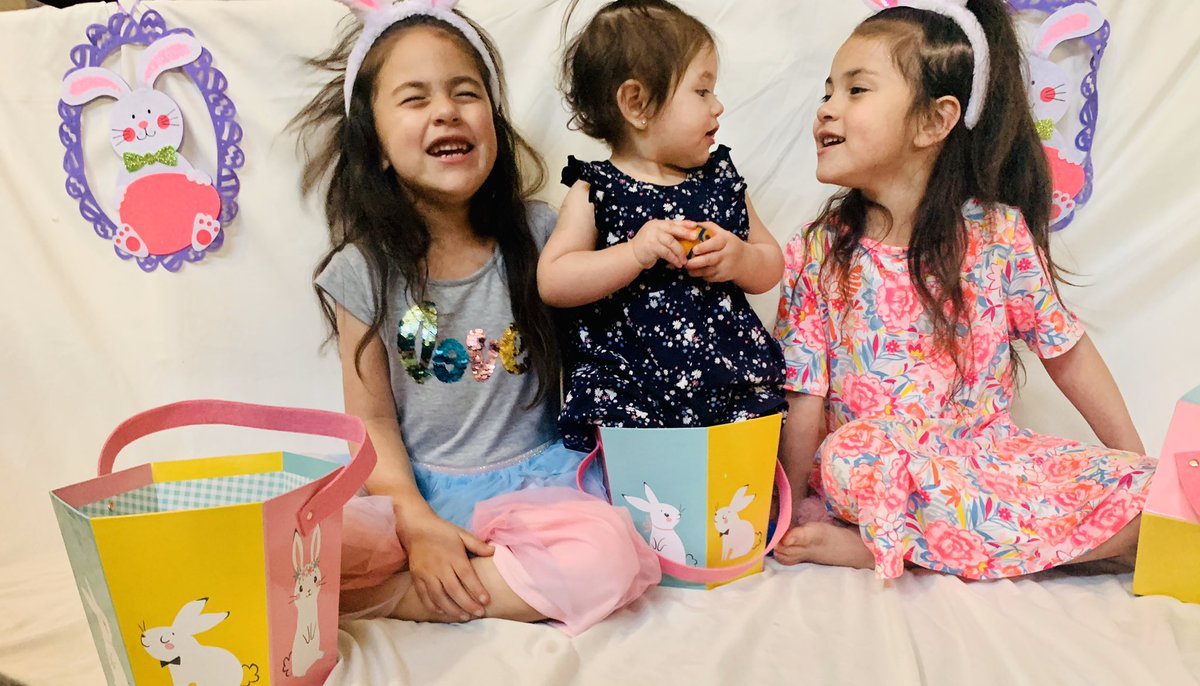 blair_alxxandra's tweet photo. Happy Easter from the Morenos in quarantine 🥰✝️🤍🐰🐣 #easter #easterinquarantine #quarantinelife #wearethemorenos #zayluhalexandramoreno #nevaehmiamoreno #zerenitylaynemoreno #stayinside https://t.co/D3qQMQmD9z