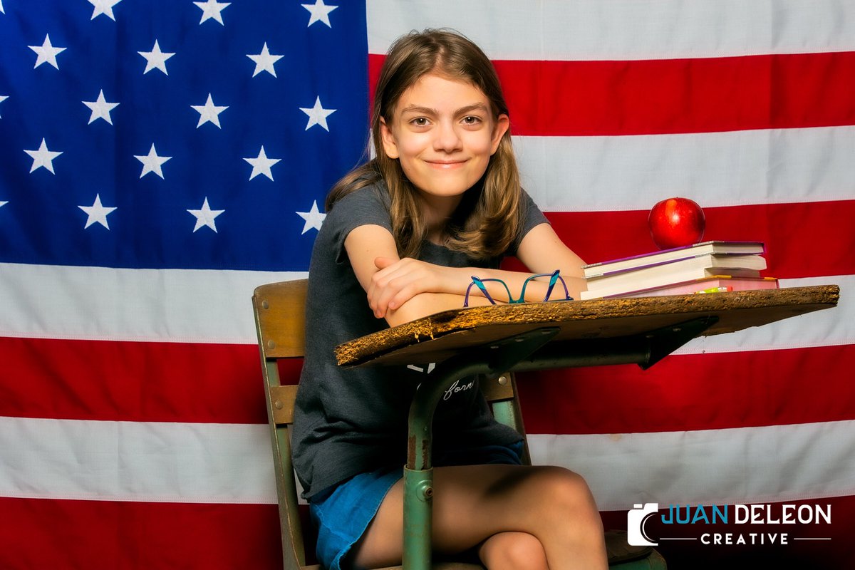 bikevato's tweet photo. Good bye 5th grade and hello 6th grade! pandemic photoshoot. #juandeleoncreative #future6thgrader #pandemic #covid #texas #quarantine #houstonphotographer #photographer #american #americanflag @profotousa @Lysol @PURELL https://t.co/SZkeBUK3GS