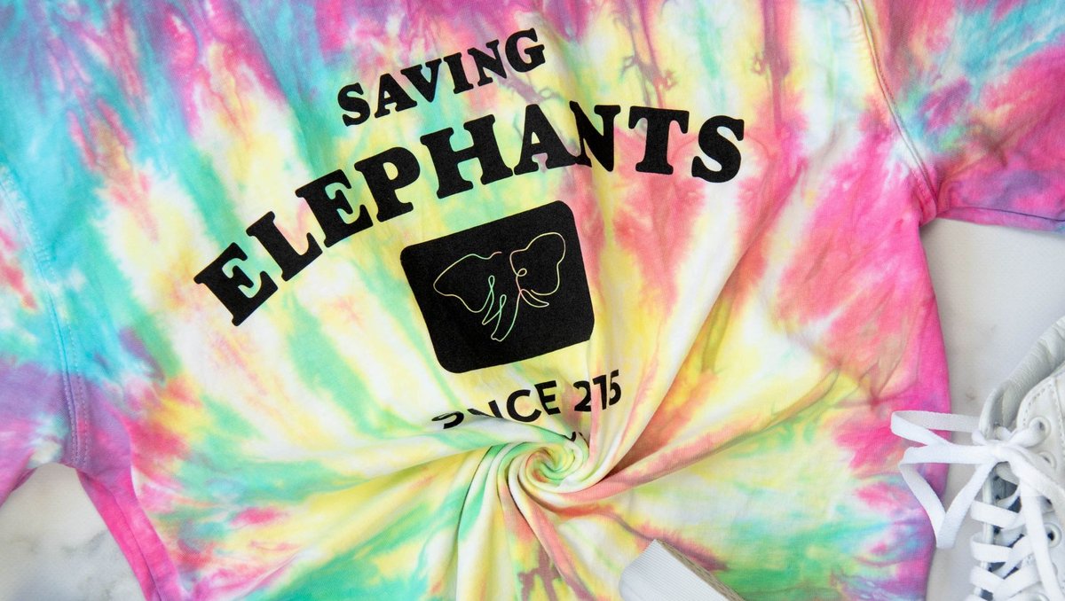 shopivoryella's tweet photo. GIVEAWAY!!! 🌈✨ We are giving away 5 of our new favorite tie dye tee! Tag your squad for a chance to win! Winner will be announced in 24hrs in this post! #SaveTheElephants https://t.co/IroFYl1VZz