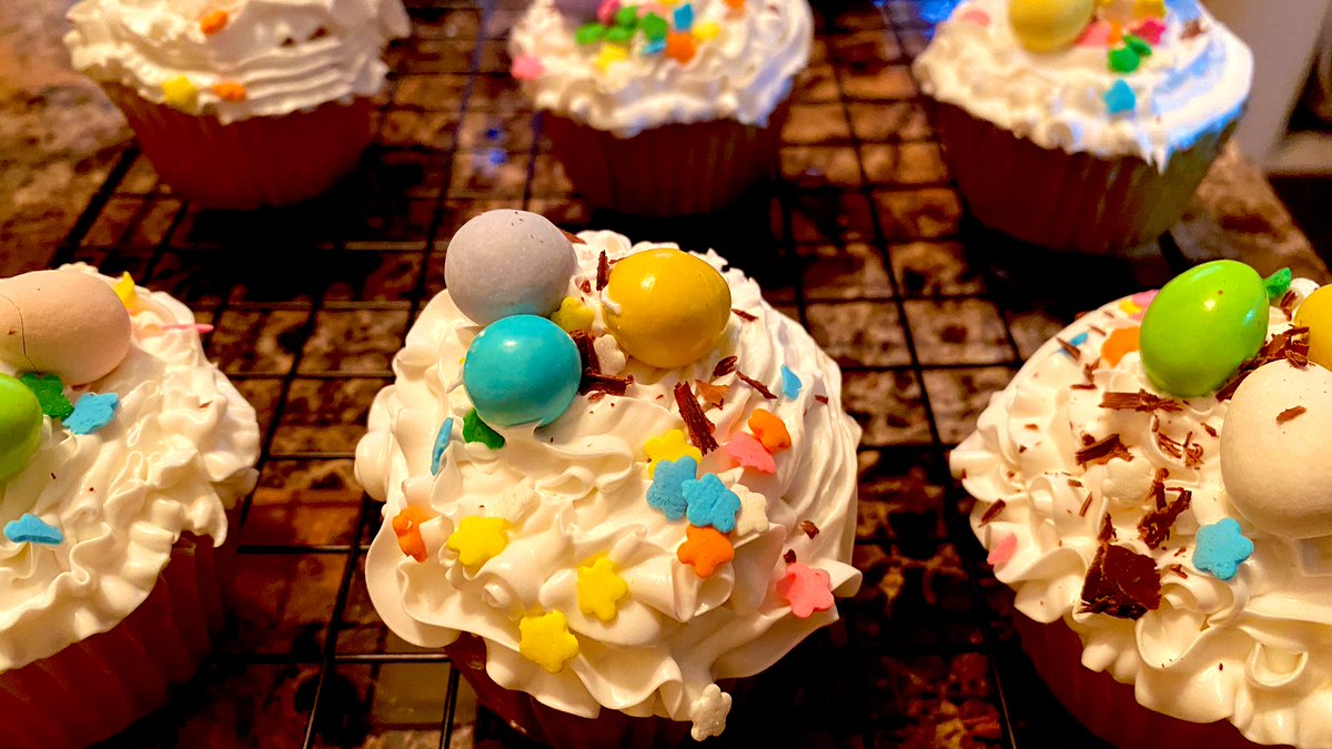 cherice_h's tweet image. 🤗🤤😋
✨#EasterAtHome #CupCakes ✨
I ❤️#baking