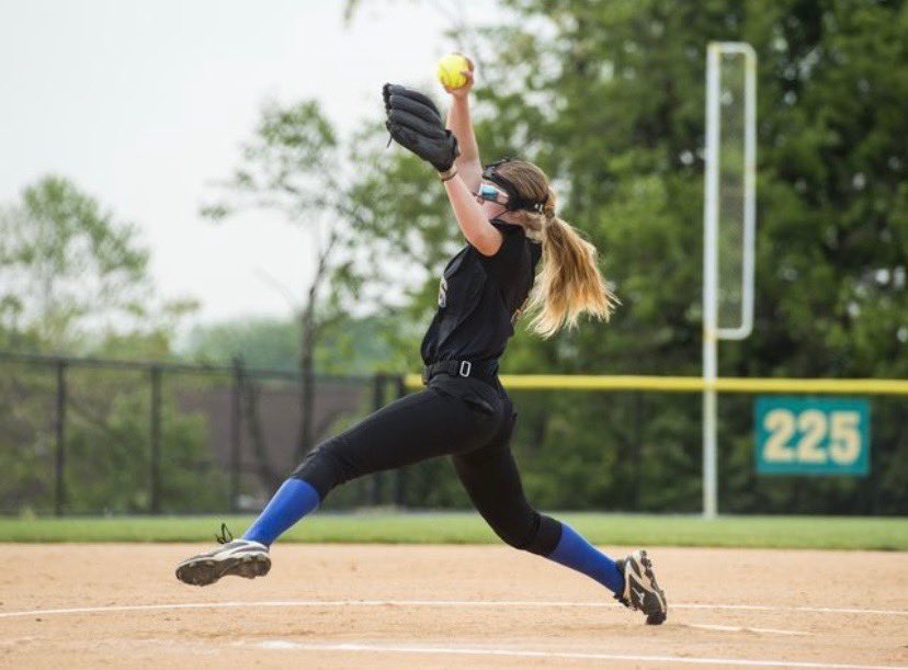 KD Softball tweet media