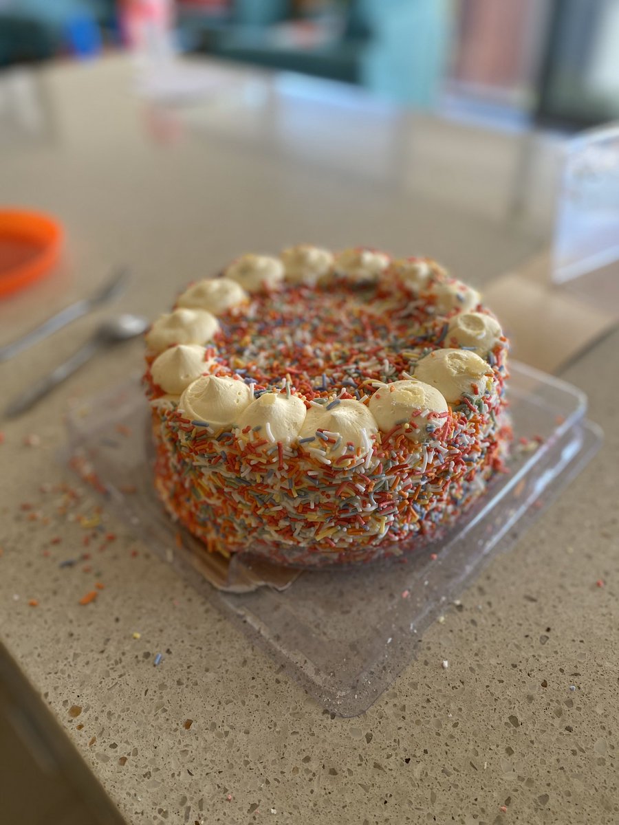 LauraCMcCaughey's tweet photo. This is morning tea.... we really have lost the plot this long weekend ππππ°π₯π¨βπ©βπ§βπ¦ππ°
#Covid_19 #IsolationEaster https://t.co/k3oX5swrc6