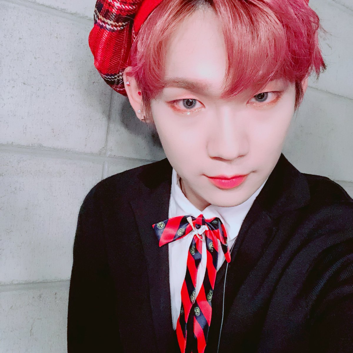 ♡《 Kenta in berets; a thread 》♡ #JBJ95  #KENTA  #켄타