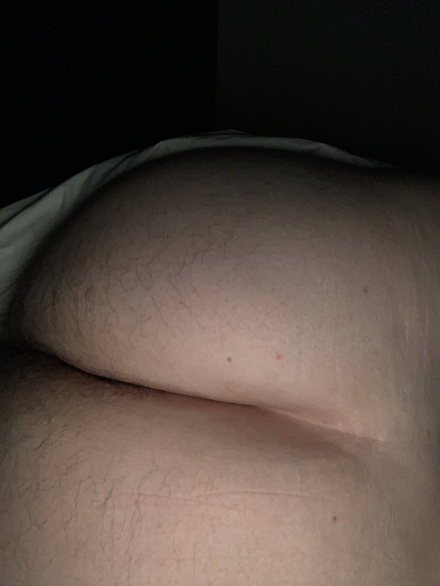 Cubadubdub1's tweet photo. Accepting applications for a big spoon, apply inside
#bearbutt #cubbutt #bigbutt https://t.co/kzB7Ck9Awp
