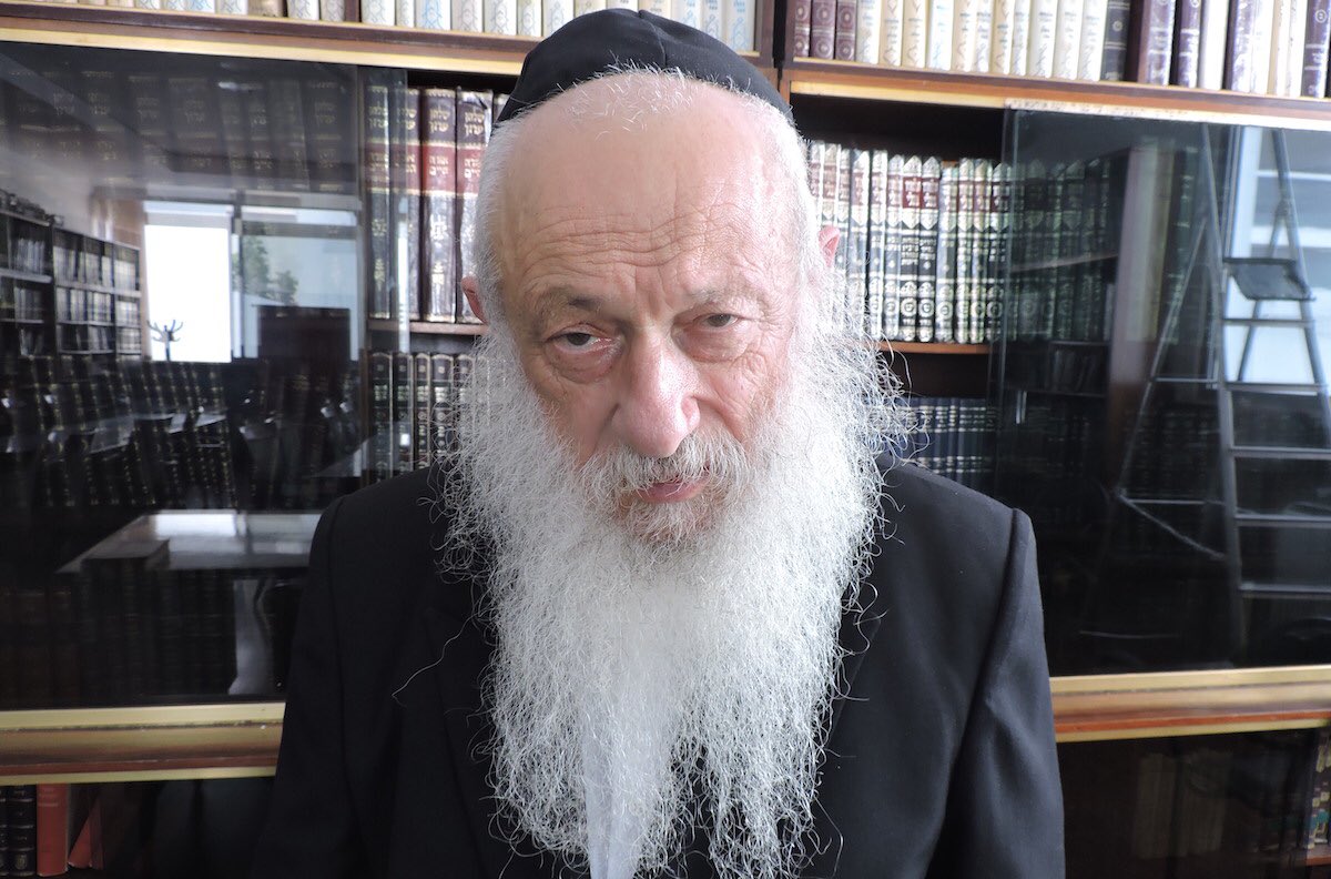 10/21 We entered going back in time witnessing a sight from a world bygone. They greeted us as if they had been waiting for us for days,welcomed us into their home. Rabbi Edelman was sitting in front of an open Sefer surrounding by thousands of Sefarim.