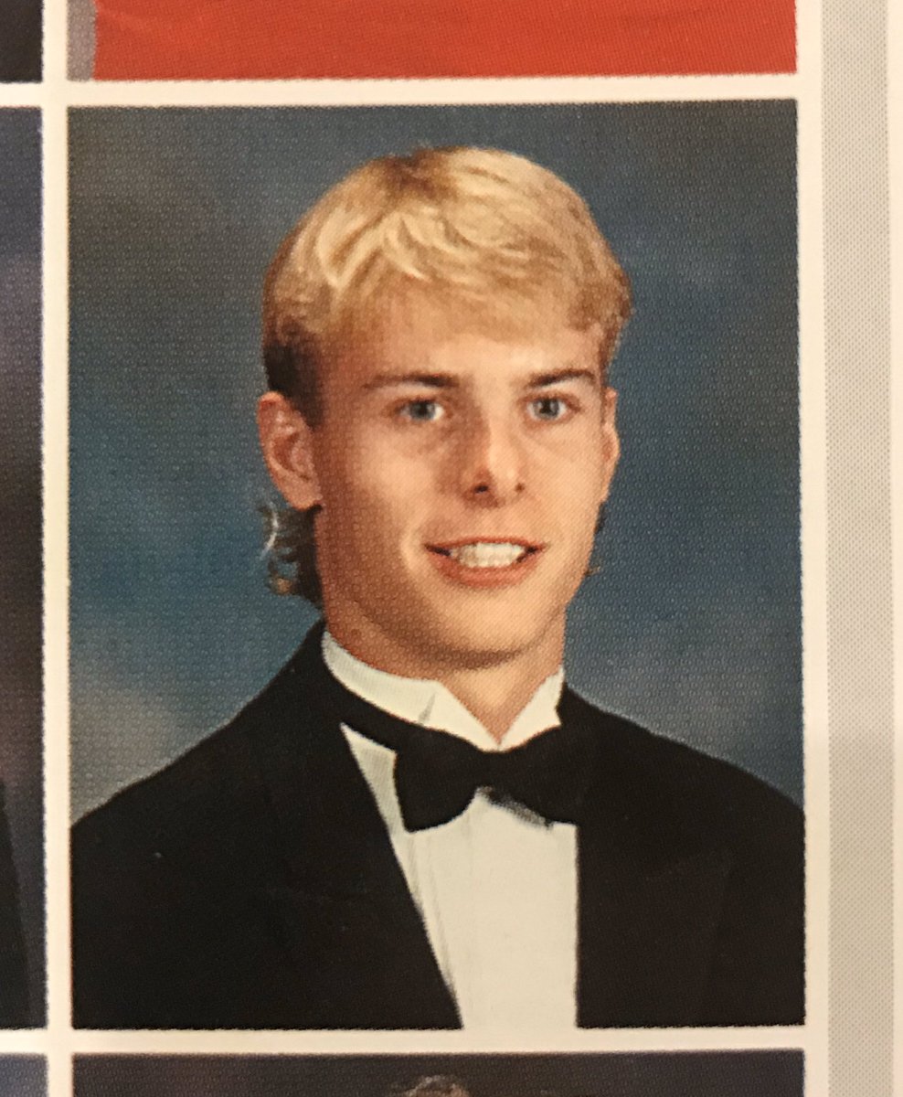 misty_hatley's tweet photo. In support of this year’s high school seniors, share YOUR senior picture no matter how old you are. Come on friends, dig out those boxes of memories!!
Just copy and paste with changes

Gallatin High School
Class of ‘91, ‘94, &amp; ‘19
💛💚💛💚 https://t.co/gfgQeJ6O7f