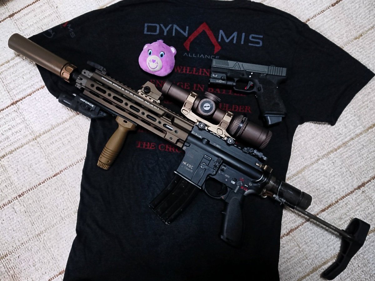 hg4eHPzmvVIEmWD's tweet photo. #自粛中だからマイガンを晒そうぜ
#WE #GBB #HK416C #Geissele #Vortex #RazorHD #GLOCK #G19 #AgencyArms #DynamisAlliance https://t.co/WG22mwZkKf