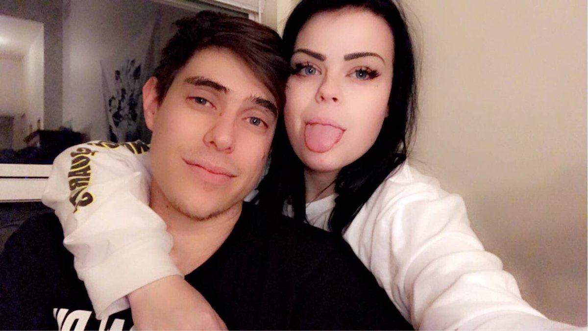 🥰