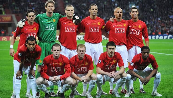 BEST FOOTBALLING SIDE YOU& #39;VE EVER SEEN?- Manchester City 2017/18- Barcelona 2011/12- Manchester United 2007/08- Liverpool 2018/19(NOT HERE? MENTION IT)