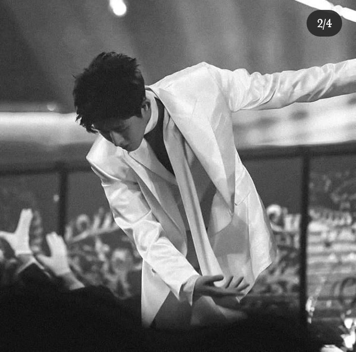 shxx131_flower's tweet photo. Day 307
우리는 네가 지금 이 순간 가장 행복하다는 것을 알았다.😊
@ikon_shxxbi @D_dong_ii @bobbyranika @iKON_chan_w000
@iKON_gnani_____ @sssong6823
@tkwpcnfak
#131Memories #felicityforhanbin #HelloHanbinIsFree #LongingForHanbin_10개월 #HanbinInThreeWords #131vibe https://t.co/VMb0yFKo8P