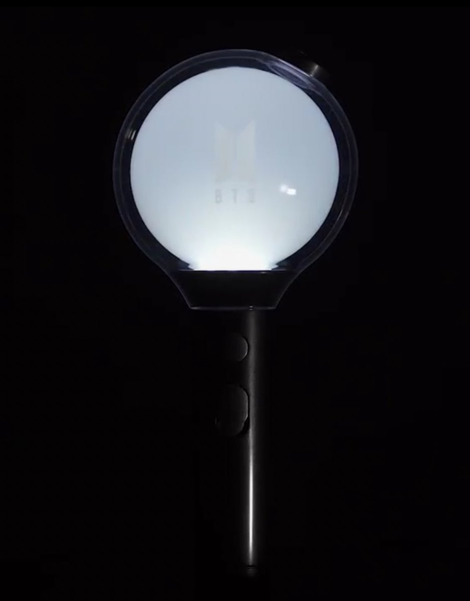 renaleii's tweet photo. —◈「 BTS GIVEAWAY: BDAY GA 」

prizes:
◈ mots 7 album
◈ army bomb mots edition
◈ holographic polaroid
◈ clear bag
     ↳ @SadinYellowShop
◈ shaker keychain
     ↳ @airsign_studios

• rules:
— rt + like
— must be following all 3 of us!

• info:
— ww
— ends 5/10 ; my bday https://t.co/LoNxAbzbeY