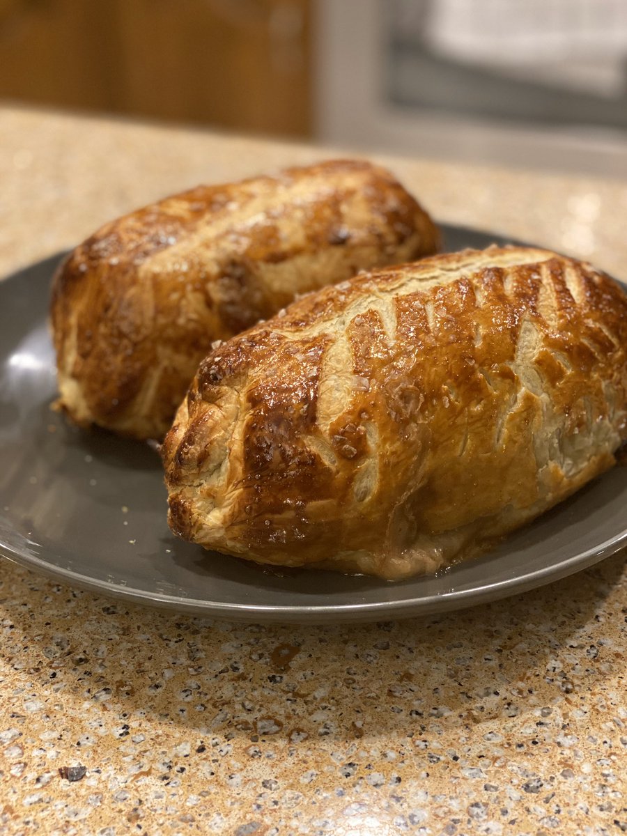 KurtShaferXV's tweet photo. Happy Easter @GordonRamsay  please roast my first attempt at your beef Wellington recipe😂 https://t.co/oELZq2yv9a