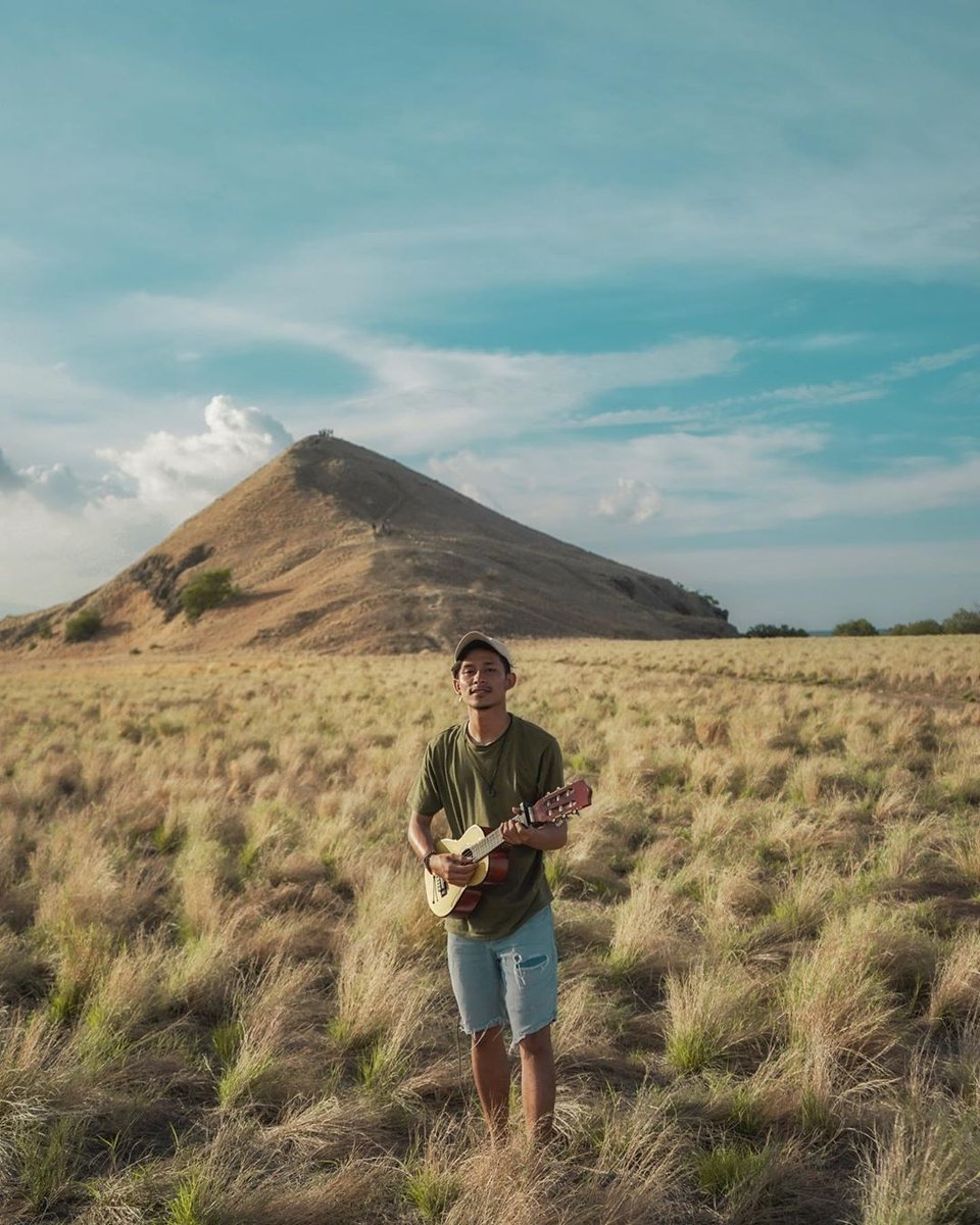 getaway_id's tweet photo. Situasi ini membuat kami lebih bersyukur dengan apa yang kami punya. Kami sadar bahwa terkadang hidup yang kami keluhkan adalah hidup yang sangat didambakan oleh orang banyak.
Cepatlah pulih #indonesiaku
Ijinkanlah kami menikmati keindahanmu lagi
#ExploreNTB #getawayindonesia https://t.co/XU6SPrnc5a