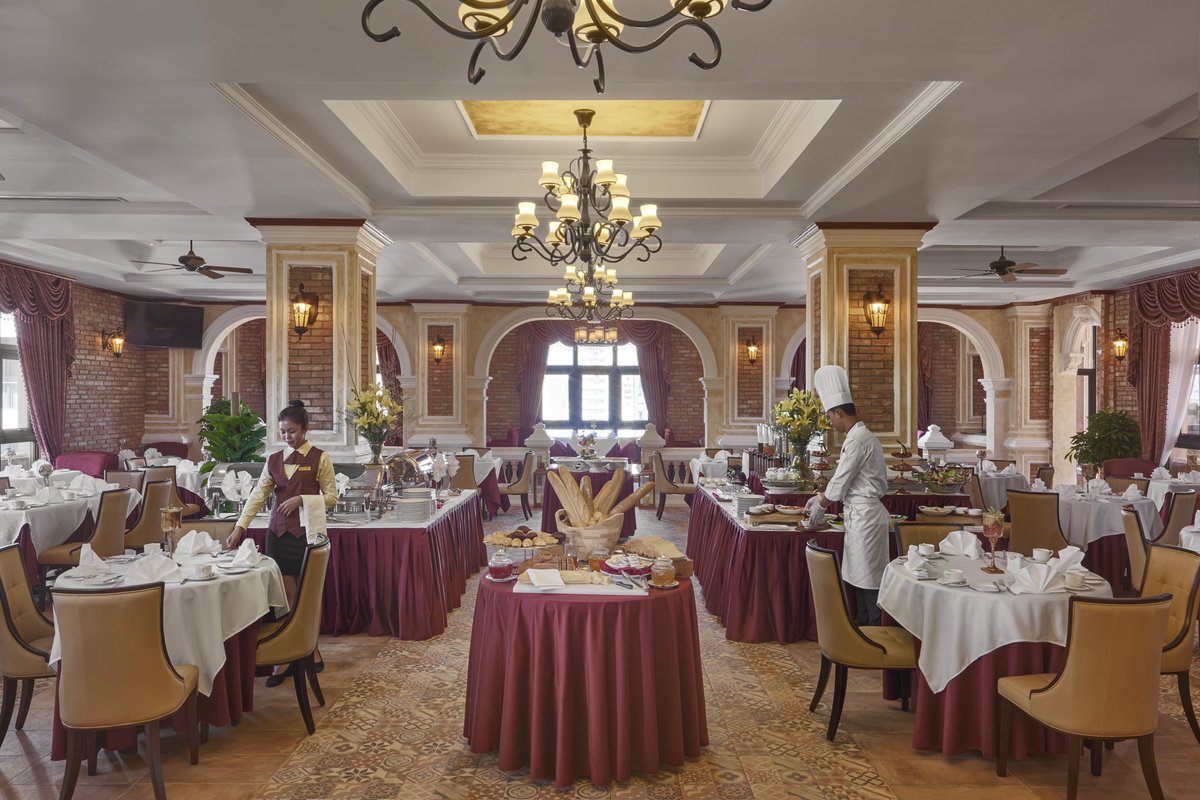 HotelAnik's tweet photo. Special Promotion on Khmer New Year day 20% off for food and drink at Anik Palace Hotel of The Grand restaurant and Luna Sky Bar. https://t.co/uanH3i7nJ9