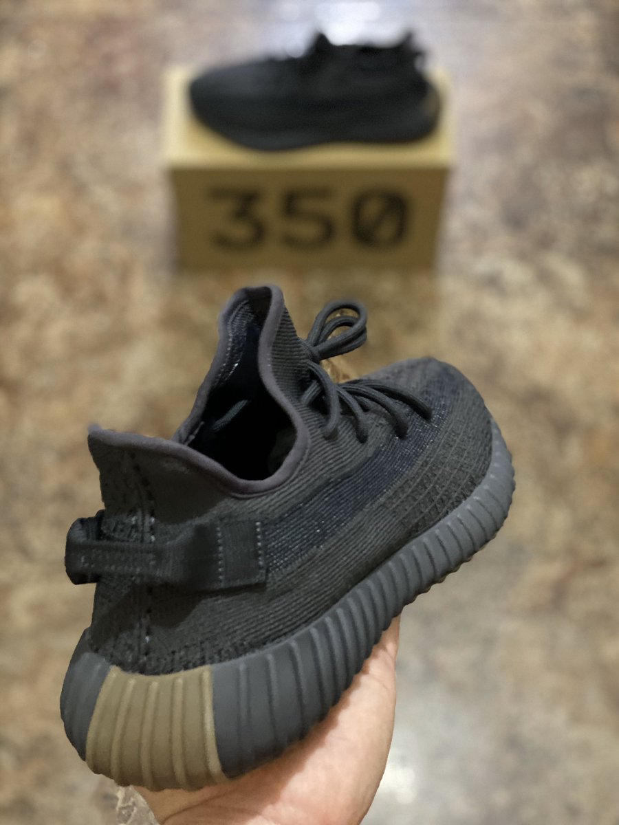 adidas yeezy boost twitter