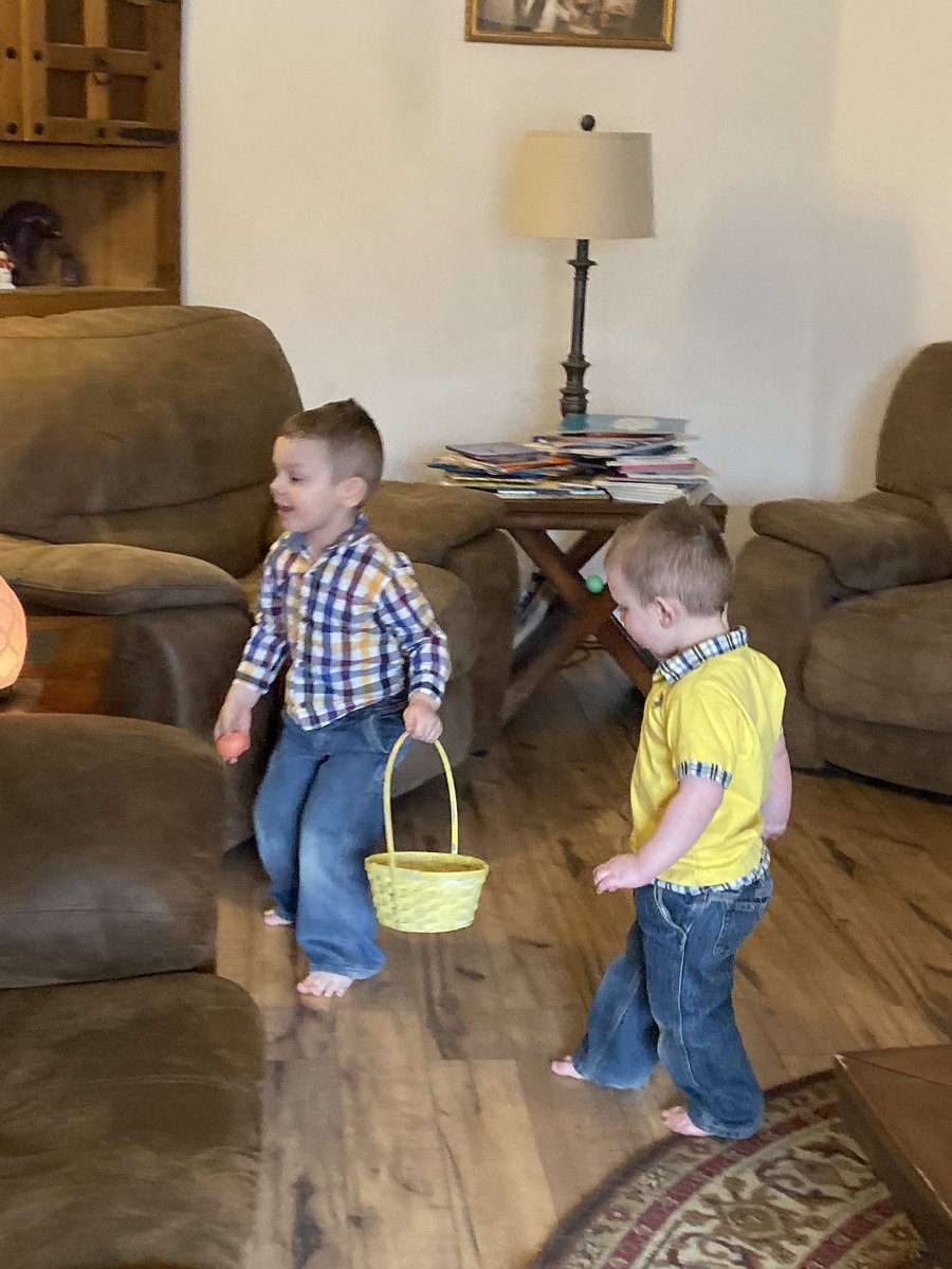 ChaoticOctopus's tweet photo. He is risen! Happy Easter! Indoor egg hunt with the grandboys & video chats with the other grands and great-grands. #MimiMoments Bourbon Glazed Ham, Mom’s corn casserole, and #OutlanderKitchen Sweet Potato Pie are in progress for dinner. #CookingWithChaoticOctopus #CBCookClub https://t.co/2n4QYaV6yP